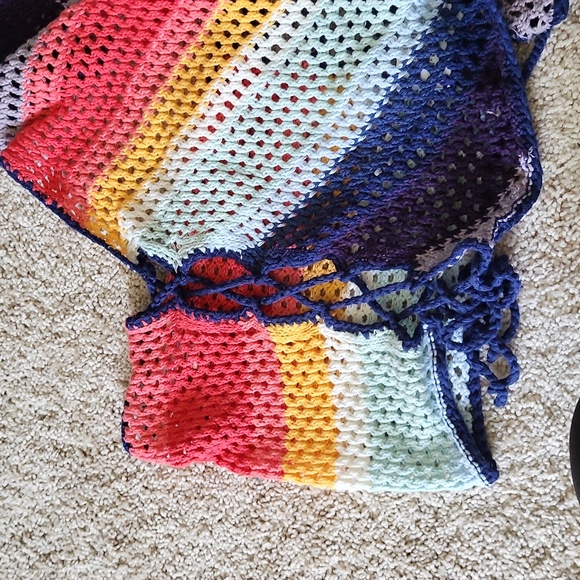 Crochet halter top - Picture 3 of 9